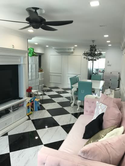 215 TAMPINES STREET 23 photo 2