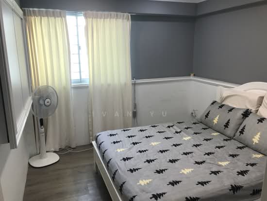 215 TAMPINES STREET 23 photo 5