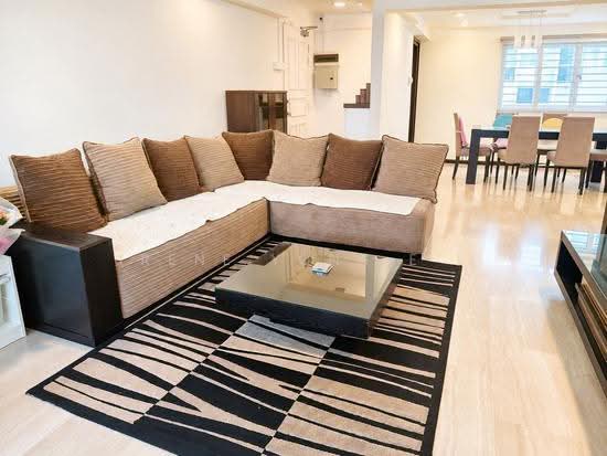 210 TAMPINES STREET 23 image 1 of 10
