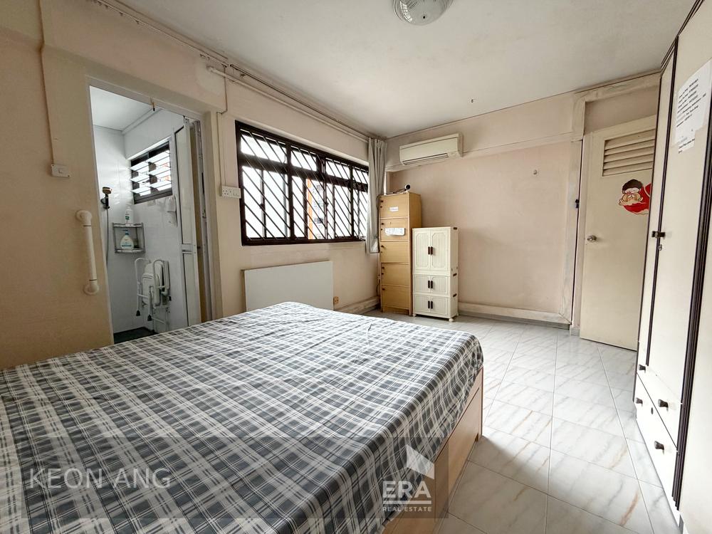 310 SERANGOON AVENUE 2 photo 6