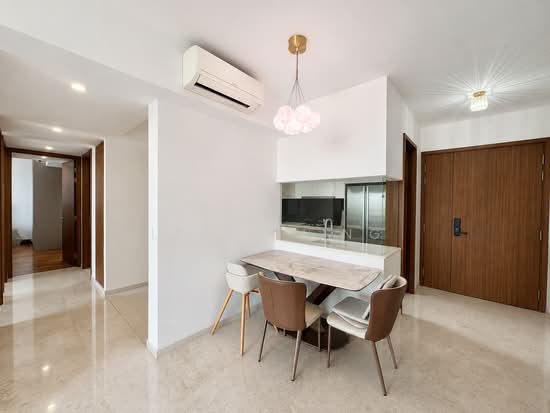 STIRLING RESIDENCES photo 5