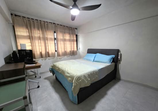 415 PANDAN GARDENS photo 3