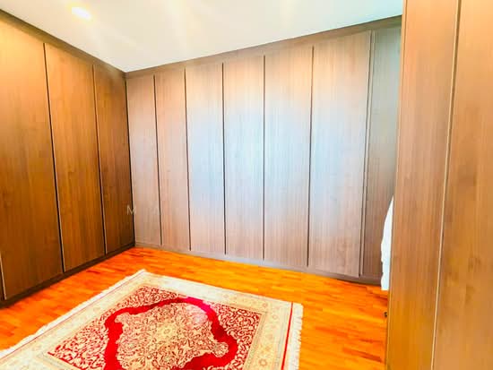 Almost Brand New! Fully Move In Condition 2.5 Storey Semi D with Solar Panel, EV Charger & Pool! photo 5