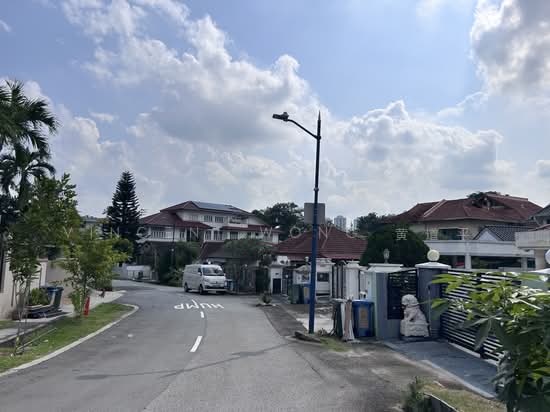 Landed house with regular plot in Serangoon Garden photo 5