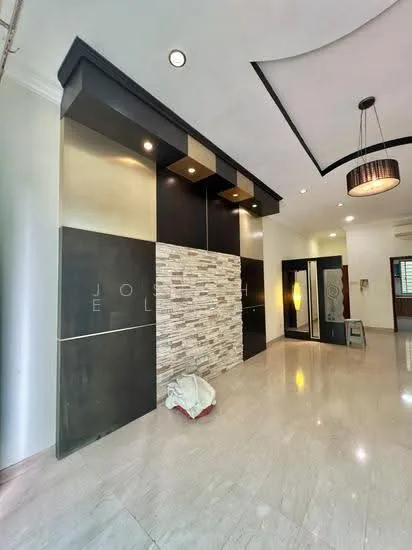 Hazel Park Condominium image 1 of 10