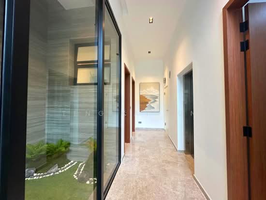 Brand New Freehold Inter-Terrace at Sembawang Straits Estate photo 2