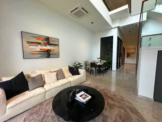Brand New Freehold Inter-Terrace at Sembawang Straits Estate photo 4