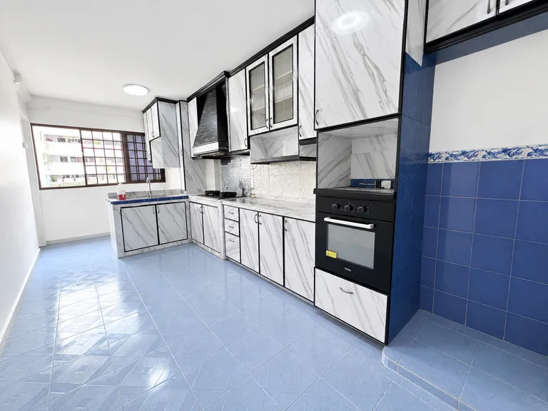 784 Yishun Avenue 2 image 1 of 8