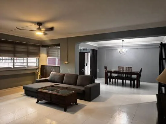 747 Pasir Ris Street 71 image 1 of 10