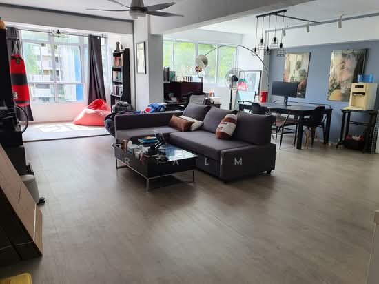 100 WHAMPOA DRIVE photo 2