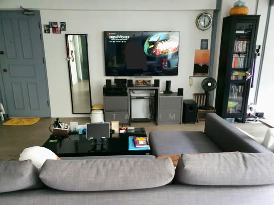 100 WHAMPOA DRIVE photo 4