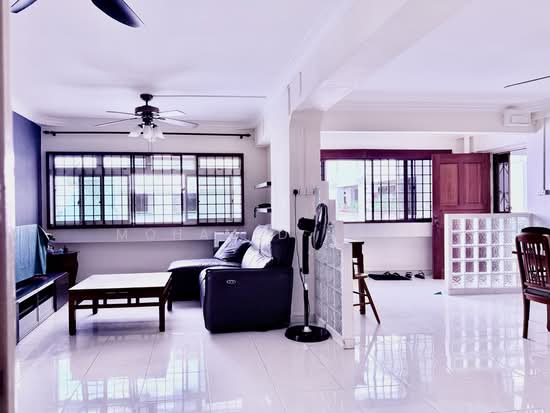 708 PASIR RIS DRIVE 10 photo 3