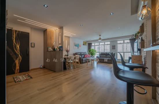 212B COMPASSVALE DRIVE photo 2