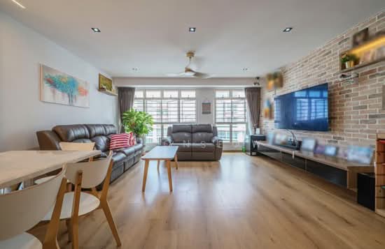 212B COMPASSVALE DRIVE photo 3