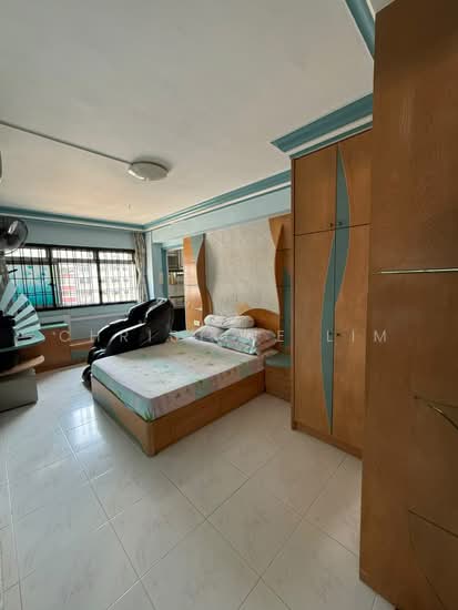 385 TAMPINES STREET 32 photo 5