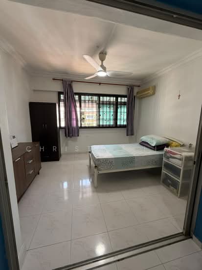 385 TAMPINES STREET 32 photo 6