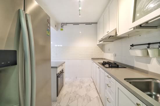 574B WOODLANDS DRIVE 16 photo 4