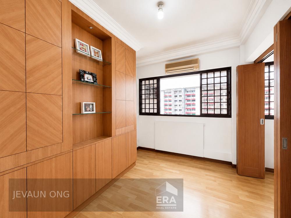 311 JURONG EAST STREET 32 photo 5