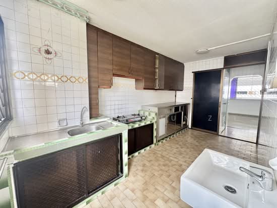 53 TEBAN GARDENS ROAD photo 5