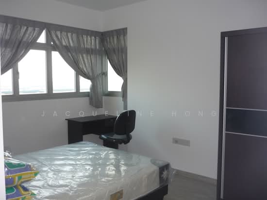 22 TEBAN GARDENS ROAD photo 2