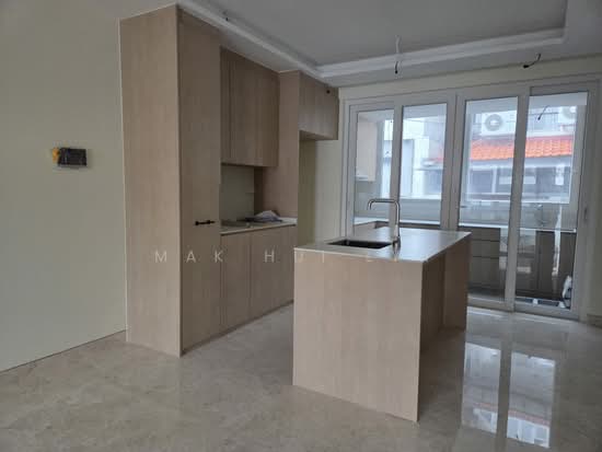 Just TOP! Brand New 2.5 Storey Inter-Terrace with Mezzanine & Private Lift in Opera Estate photo 5