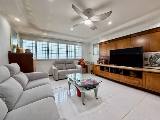 144 TAMPINES STREET 12 photo 2