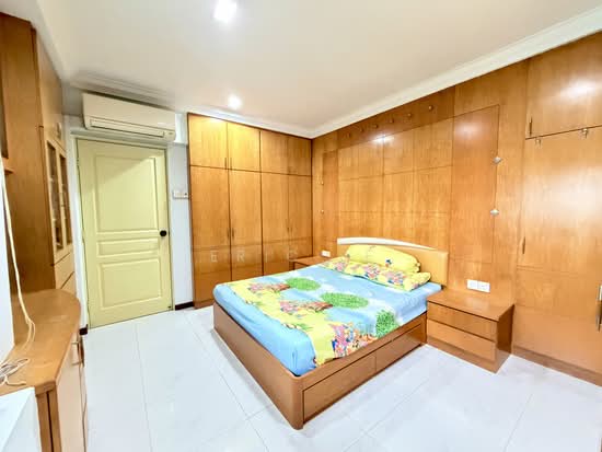 144 TAMPINES STREET 12 photo 4
