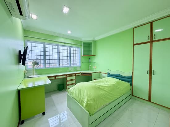 144 TAMPINES STREET 12 photo 6
