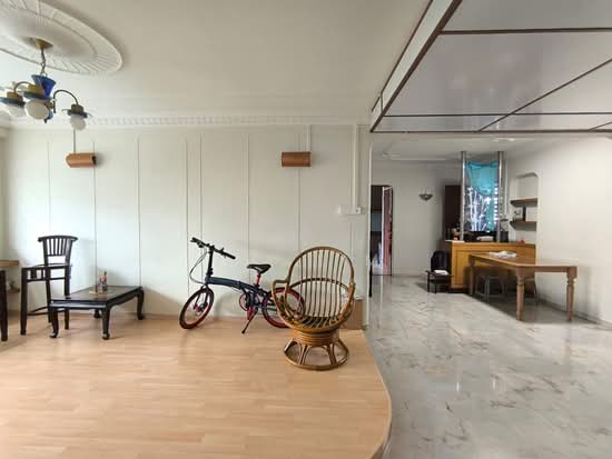 420 FAJAR ROAD image 1 of 8