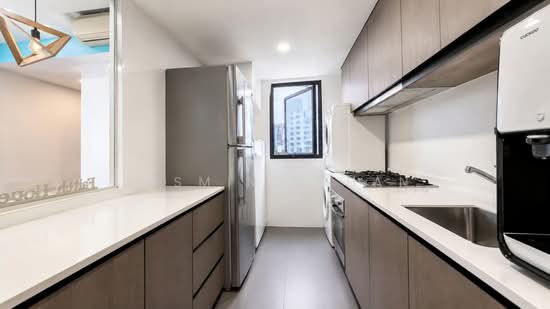 RIVERPARC RESIDENCE photo 4