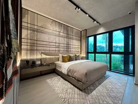 GRAND DUNMAN image 1 of 3