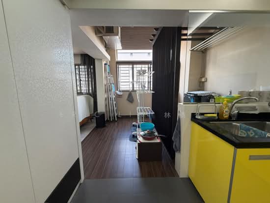 894 TAMPINES STREET 81 photo 4