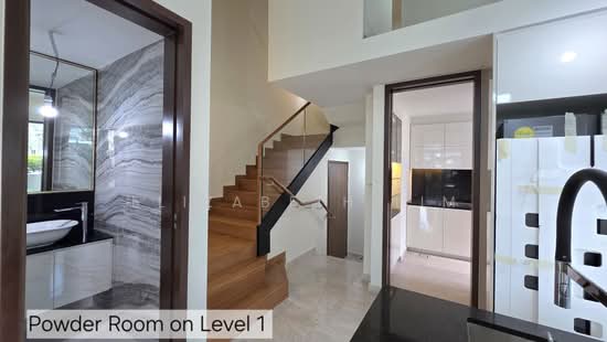Freehold Cluster Semi-D Private Lift to all 5 floors 5bed5bath+helper Ang Mo Kio/Yio Chu Kang MRT photo 4
