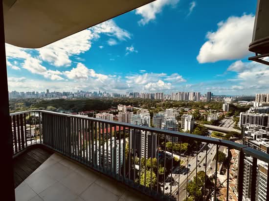 D'Leedon photo 2