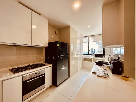 D'Leedon photo 4
