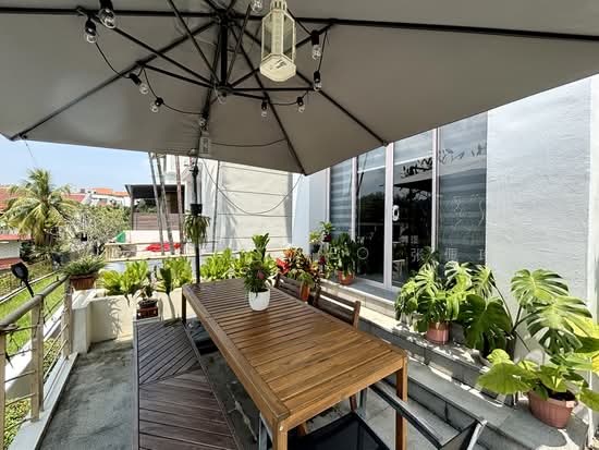 LE HILL CONDOMINIUM photo 5