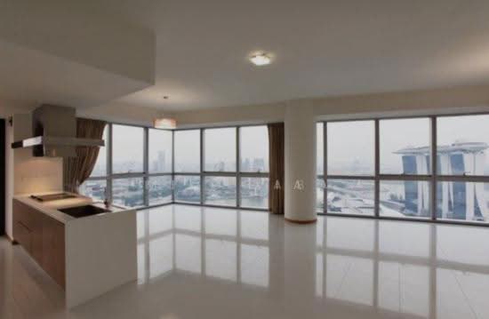 MARINA BAY RESIDENCES image 1 of 3