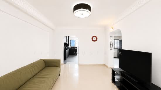 501 BUKIT BATOK STREET 52 image 1 of 7
