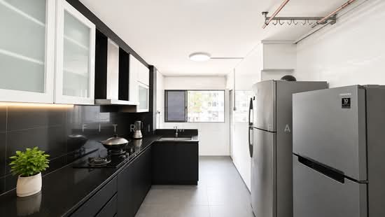 501 BUKIT BATOK STREET 52 photo 2