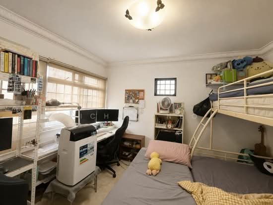 40 JALAN RUMAH TINGGI photo 2