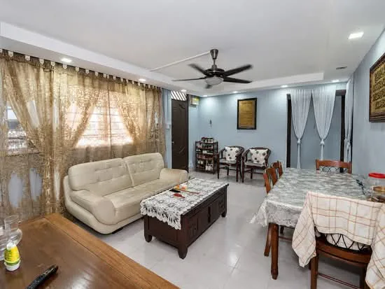 458 Tampines Street 42 image 1 of 8