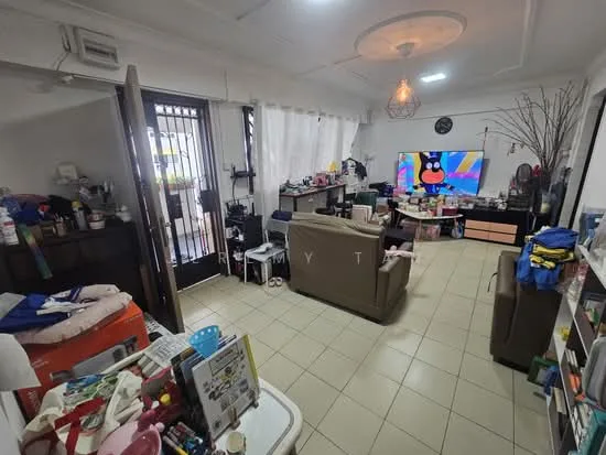 655 Yishun Avenue 4 image 1 of 6