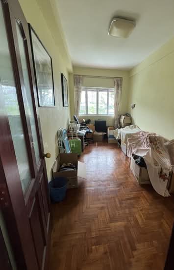 Phoenix Garden detached house photo 3