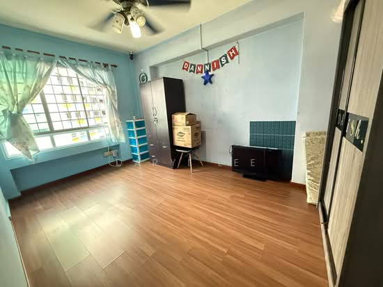 707 JURONG WEST STREET 71 photo 3
