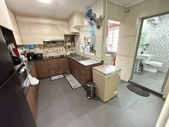 707 JURONG WEST STREET 71 photo 6