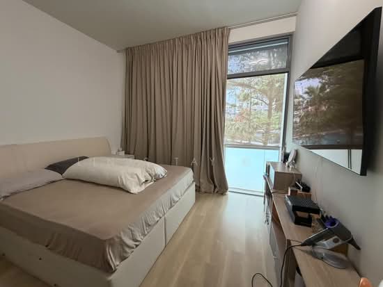 High Park Residences photo 6
