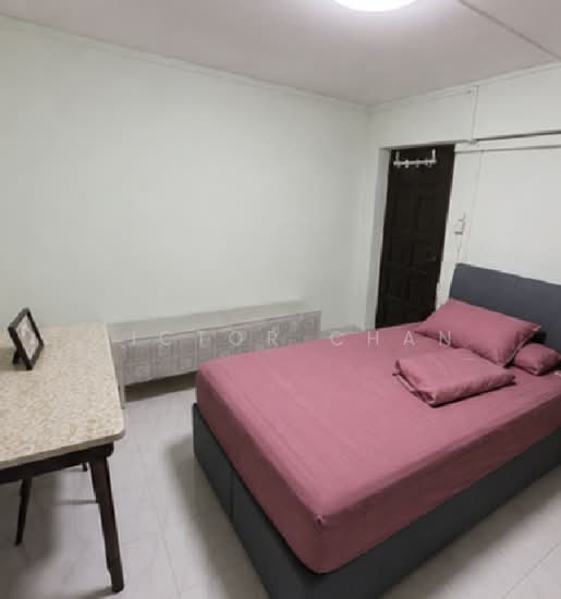 109 ALJUNIED CRESCENT photo 3