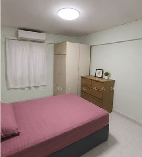 109 ALJUNIED CRESCENT photo 4