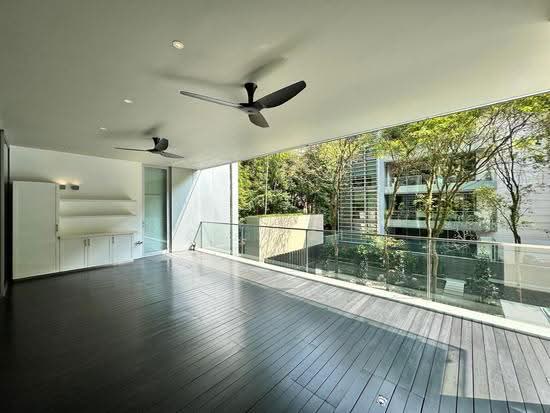 NASSIM PARK RESIDENCES photo 4