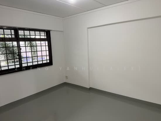 481 SEMBAWANG DRIVE photo 6